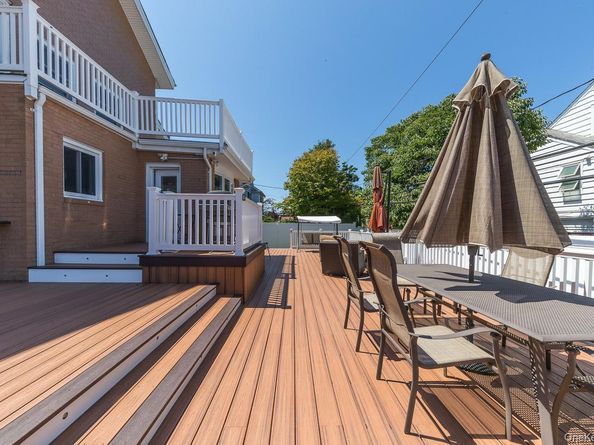 257 E Olive Street, Long Beach NY 11561