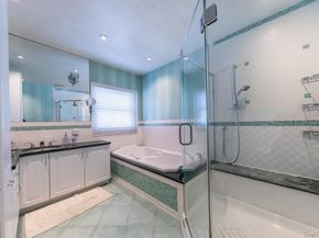 257 E Olive Street, Long Beach NY 11561