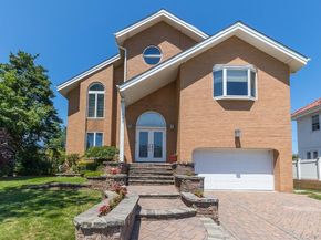 257 E Olive Street, Long Beach NY 11561