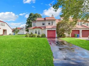 5 Delaware Court, Coram NY 11727