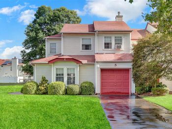 5 Delaware Court