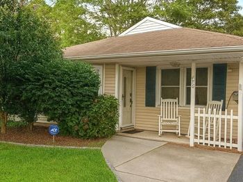 476 Carnation Drive