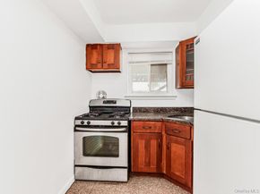 661 Sagamore Street, Bronx NY 10462