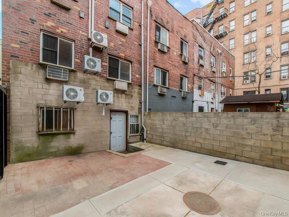 661 Sagamore Street, Bronx NY 10462