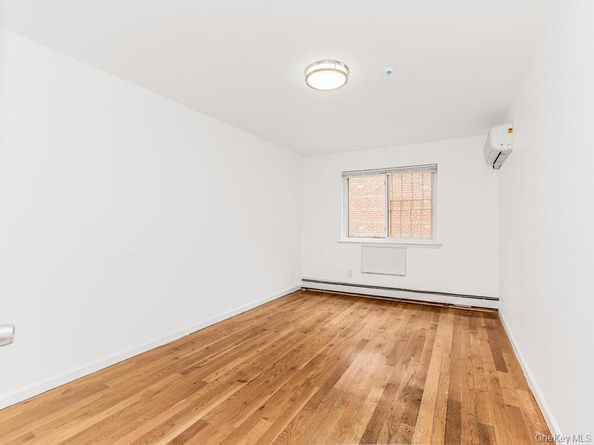 661 Sagamore Street, Bronx NY 10462