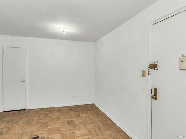 138-20 31 Road 1C, Flushing NY 11354