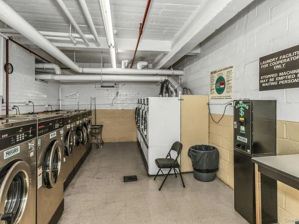 138-20 31 Road 1C, Flushing NY 11354