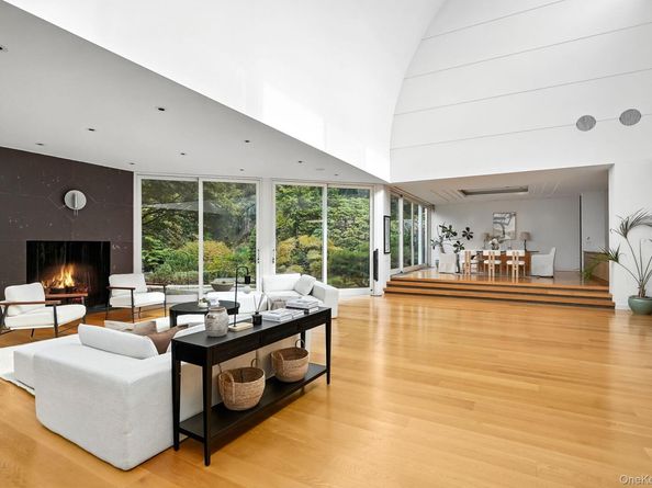 20 Bessel Lane, Chappaqua NY 10514