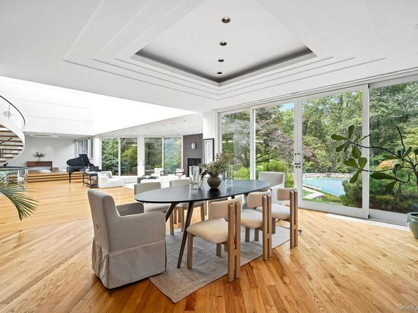 20 Bessel Lane, Chappaqua NY 10514