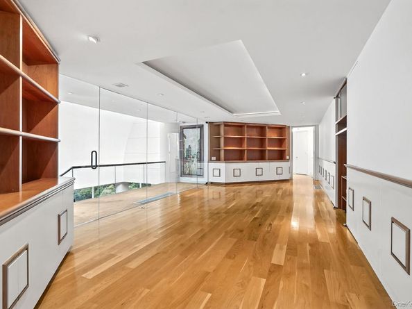 20 Bessel Lane, Chappaqua NY 10514