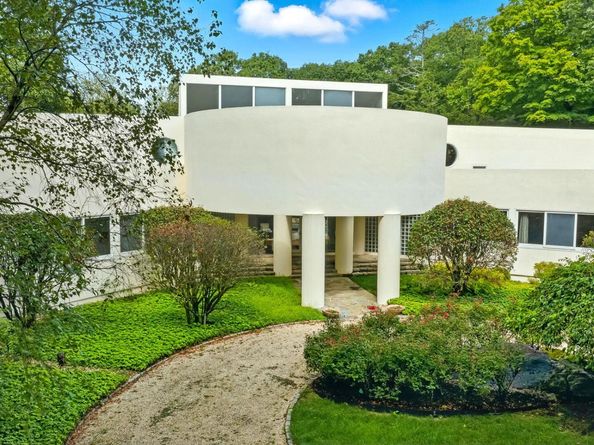 20 Bessel Lane, Chappaqua NY 10514