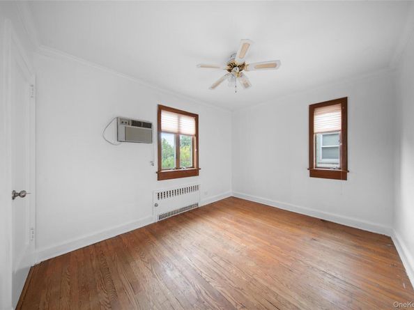 47-69 195th Street, Flushing NY 11358