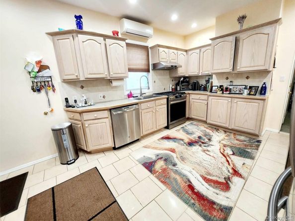 85-56 151st Street, Jamaica NY 11432