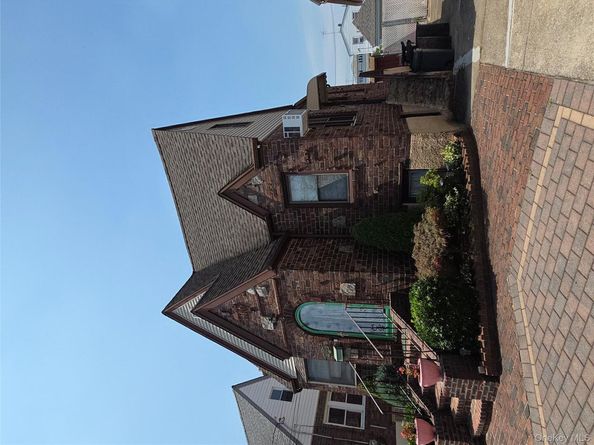158-30 96 Street, Howard Beach NY 11414