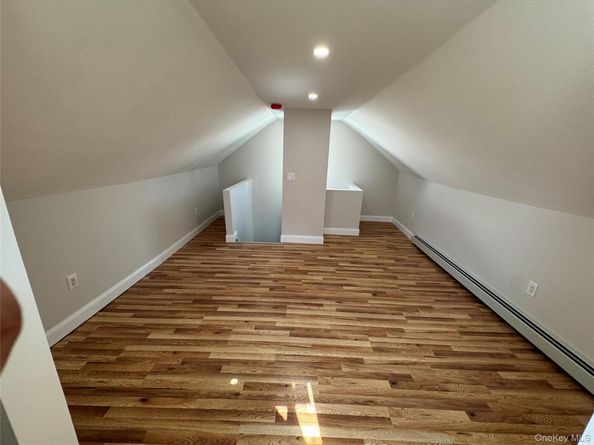 19445 Murdock Avenue, Saint Albans NY 11412