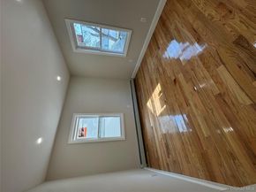 19445 Murdock Avenue, Saint Albans NY 11412
