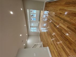 19445 Murdock Avenue, Saint Albans NY 11412
