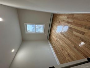 19445 Murdock Avenue, Saint Albans NY 11412
