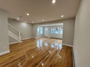 19445 Murdock Avenue, Saint Albans NY 11412