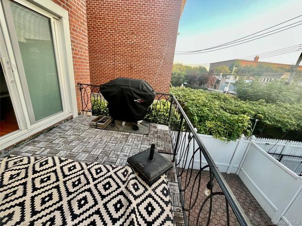 2525 Hone Avenue, Bronx NY 10469