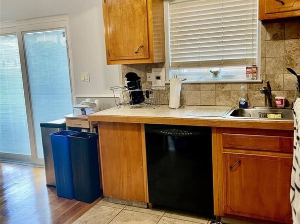 2525 Hone Avenue, Bronx NY 10469