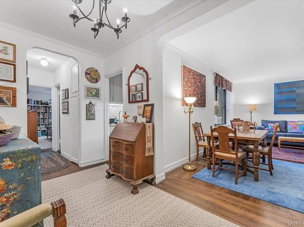 306 Mosholu Parkway S 6K, Bronx NY 10458