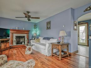 2 Bayview Avenue E, Lindenhurst NY 11757