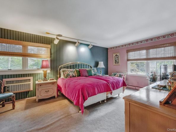 16 Delmar Lane, Commack NY 11725