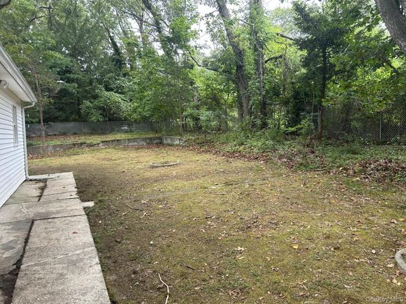 277 Prince Road, Rocky Point NY 11778