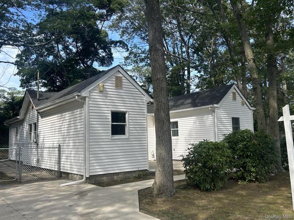 277 Prince Road, Rocky Point NY 11778
