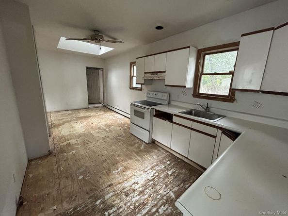 277 Prince Road, Rocky Point NY 11778