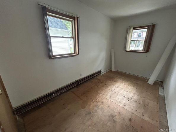 277 Prince Road, Rocky Point NY 11778
