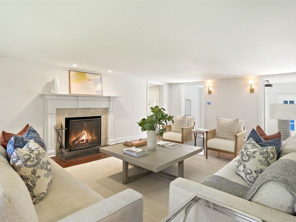 9 Oregon Road, Bedford Corners NY 10549