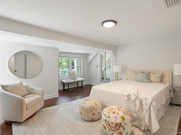 9 Oregon Road, Bedford Corners NY 10549