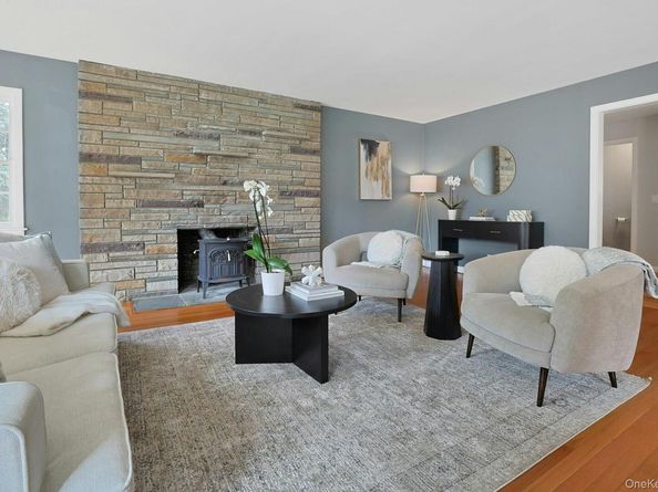 200 Fort Hill Road, Scarsdale NY 10583