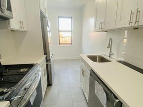 61-09 39 Avenue J5, Woodside NY 11377