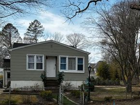 99 Central Avenue, Port Jefferson NY 11776