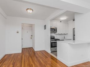 2105 Wallace Avenue 3D, Bronx NY 10462