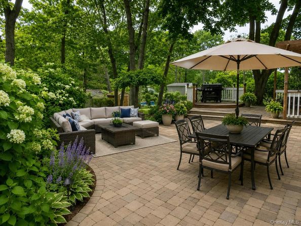 36 N Morris Avenue, Farmingville NY 11738