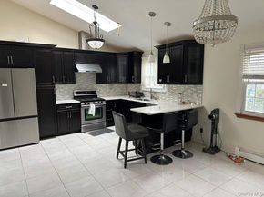 173 Davenport Street, Lindenhurst NY 11757