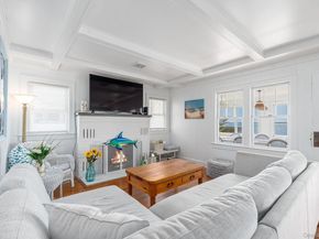 1400 Peconic Bay Boulevard, Jamesport NY 11947