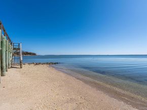 1400 Peconic Bay Boulevard, Jamesport NY 11947