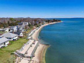 1400 Peconic Bay Boulevard, Jamesport NY 11947