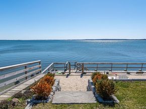 1400 Peconic Bay Boulevard, Jamesport NY 11947