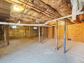 14 Tuttle Avenue, Eastport NY 11941