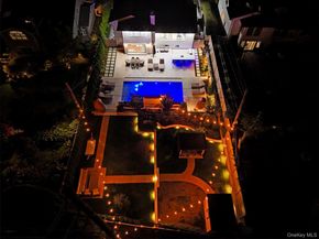 80 Knolls Drive N, Manhasset Hills NY 11040