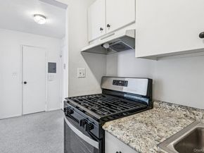 120 Horton Highway 12D, Mineola NY 11501