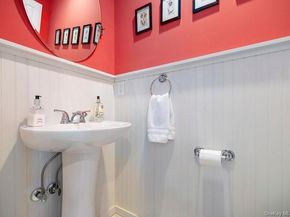 1020 Ruch Lane, Southold NY 11971