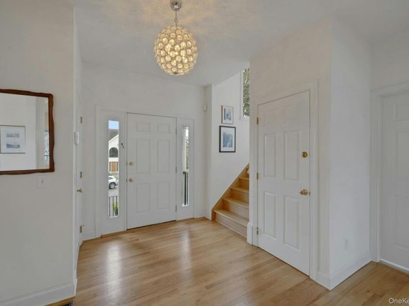 8 Justine Court, Briarcliff Manor NY 10510