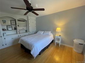 43 Brushy Neck Lane 10, Westhampton NY 11977